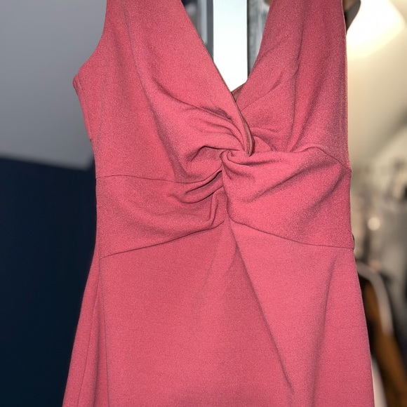 Lulu’s Dress - Picture 5 of 7